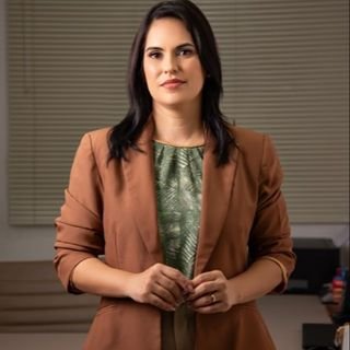 Dra. Aline Assunção