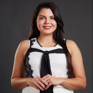 Dra. Nathalia Ferraz Oliveira