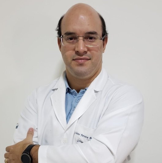 Dr. Juliano Ferreira Barbosa