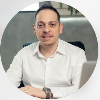 Dr. Eduardo Jeronimo