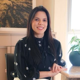 Dra. Mariana Gregório