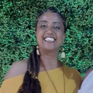 Dra. Andrea Cristina dos Santos Aguiar da Silva