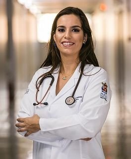 Dra. Júlia Lorenz