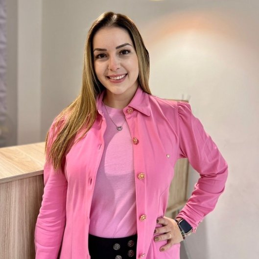 Dra. Thallita Petersen Sanz