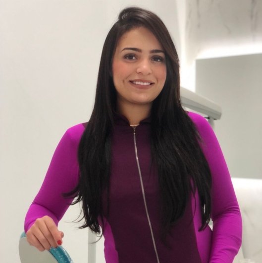 Júlia dos Reis Alves