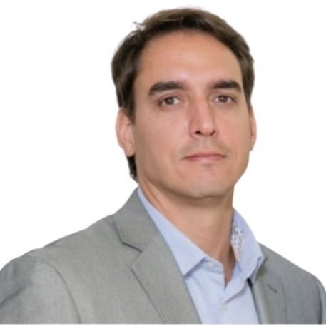 Dr. Daniel Pinto