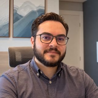 Dr. Lucas de Paula Soares
