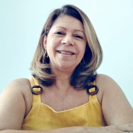 Dra. Nádia Nóbrega