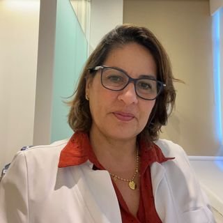 Dra. Silvia Fernanda Teixeira Dos Santos