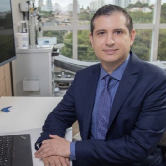 Dr. Matheus Laterza Ribeiro