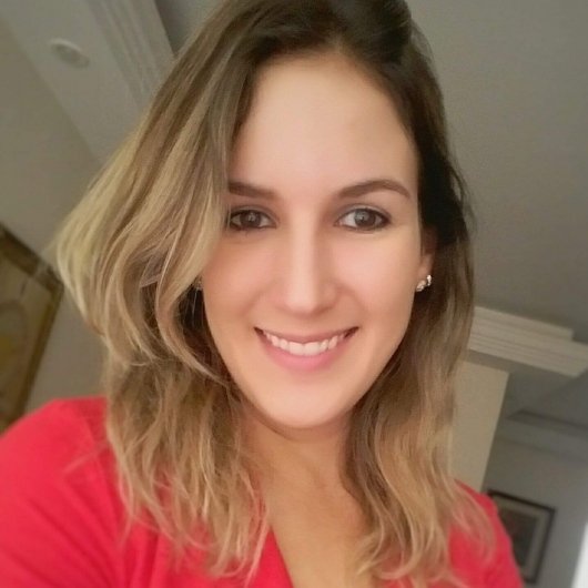Dra. Fernanda Liz Vitorazzo Mansano