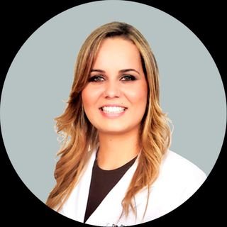 Dra. Dina Oliveira Pereira