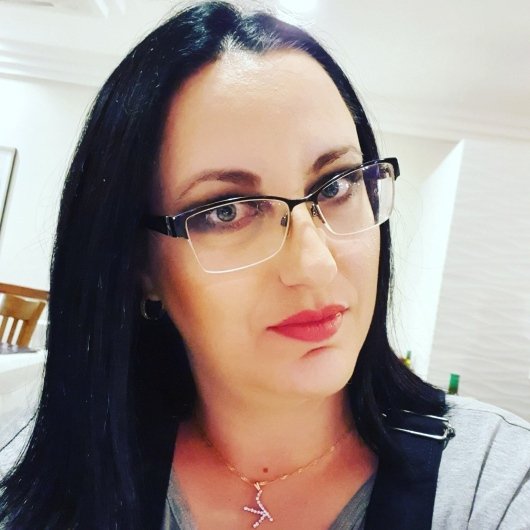Dra. Karina Pereira