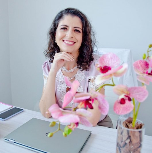 Dra. Gabriela Carvalho