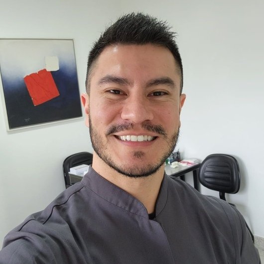 Dr. Celso Handa Junior