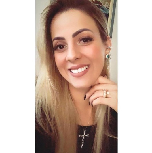 Dra. Débora Lanza Malta