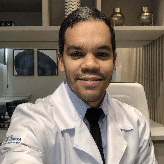 Dr. Alexandre Augusto Fernandes