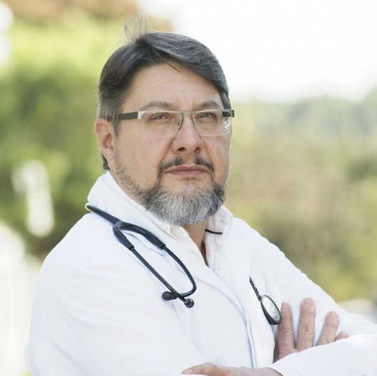 Dr. Ricardo Meyer
