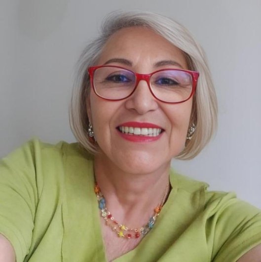 Claire Manica Constante