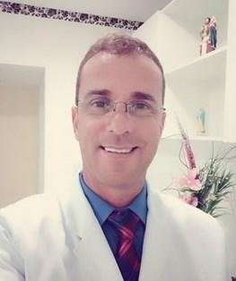 Dr. Ronaldo Menezes
