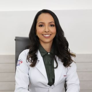 Dra. Raquel Santana de Freitas