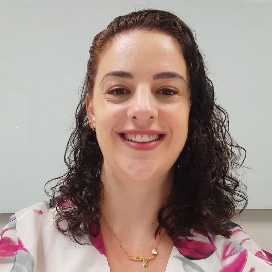 Viviane Feltrin Gomes Pazzotti