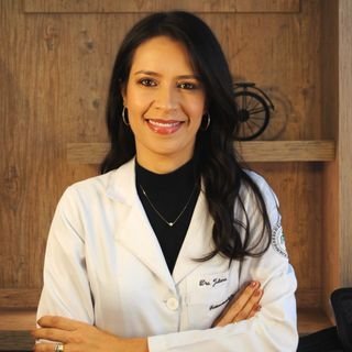 Dra. Juliana Delgado Campos Mello