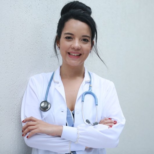 Carla Mendes constante