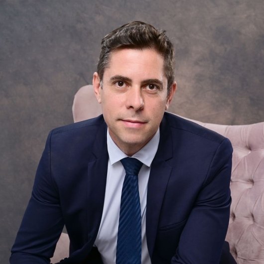 Dr. Roberto Giordano