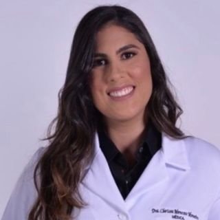 Dra. Clarissa Lins