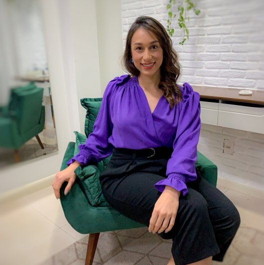Dra. Paula Soares