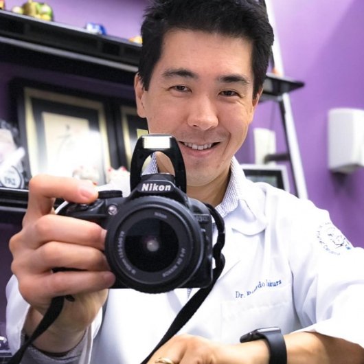 Dr. Ricardo Iwakura