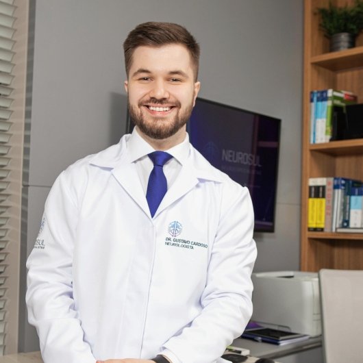 Dr. Gustavo Cardoso