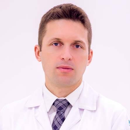 Dr. Adriano Ulisses Caldart