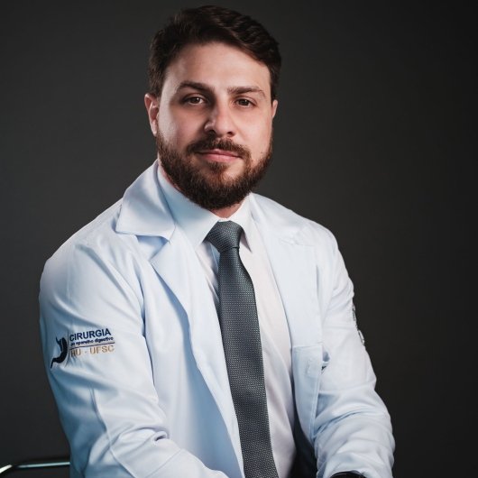 Dr. Victor Tafarelo