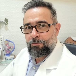 Dr. Urias Novais