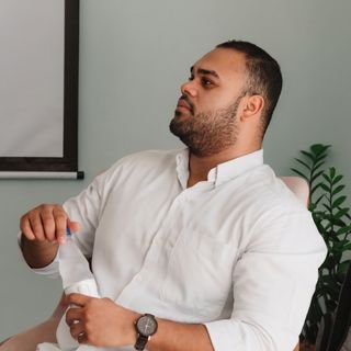 Dr. Gustavo Kastien Tartaro