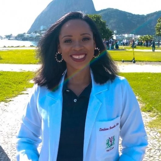 Lindiane Brandão Silva
