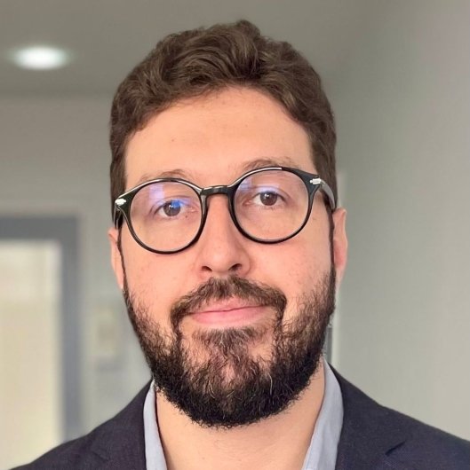 Dr. Thiago Bellott