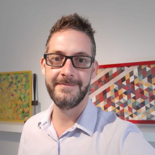 Dr. Fernando Canola