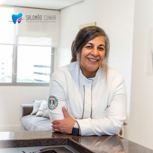 Dra. Aparecida Waquin Salomão Cunha