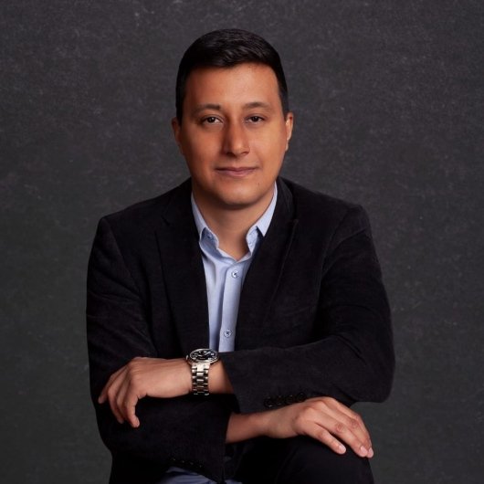 Dr. Rodrigo Bezerra
