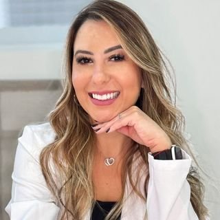 Dra. Aline Reis