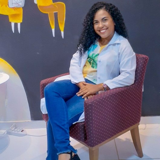 Amanda Carlos Nogueira de Sena
