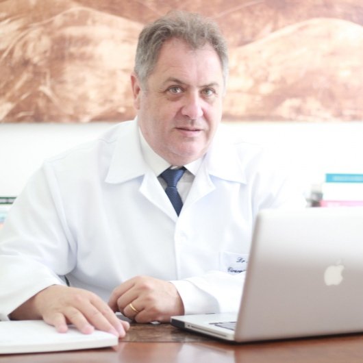 Dr. Antonio Carlos Costi