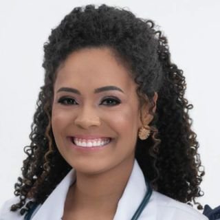 Dra. Fernanda Kelly Alves Alcantara