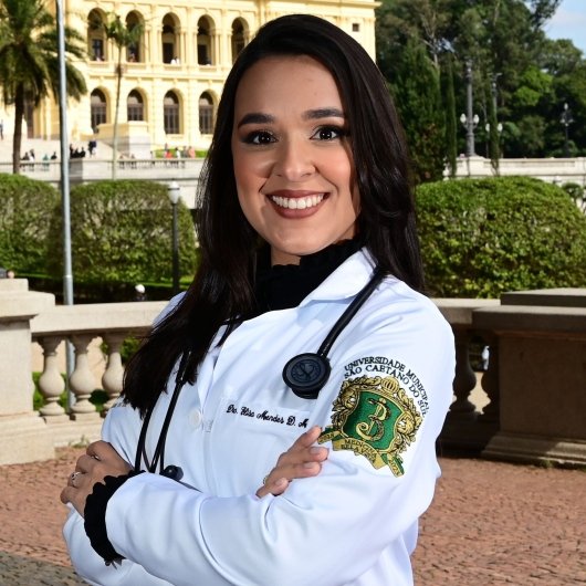 Dra. Elisa Mendes Dias de Melo