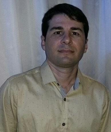 Dr. Rodrigo Carvalho Aquino