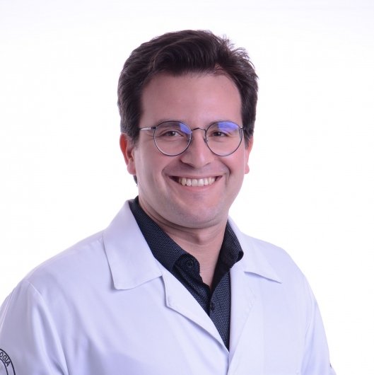 Dr. Julio Cezar Gomes Kristochik