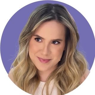 Indira Sanders Oliveira